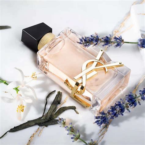 best fresh smelling perfume for her